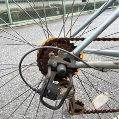 自転車　クロスバイクの画像