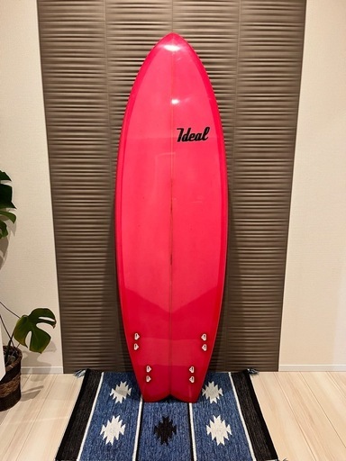 サーフボード新古
　5'10 