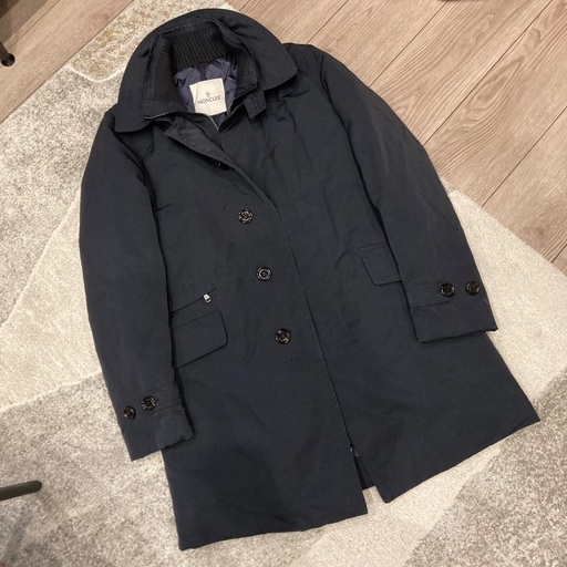 高級モンクレール?MONCLERダウンコートMサイズ