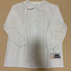 慈愛幼稚園　ブラウス２枚組の画像
