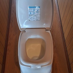 ポータブルトイレの画像