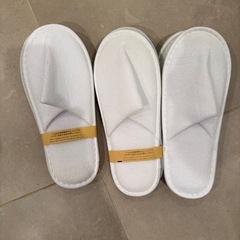 早い者勝ち！スリッパ５足セット！＋使い捨てスリッパ3足の画像