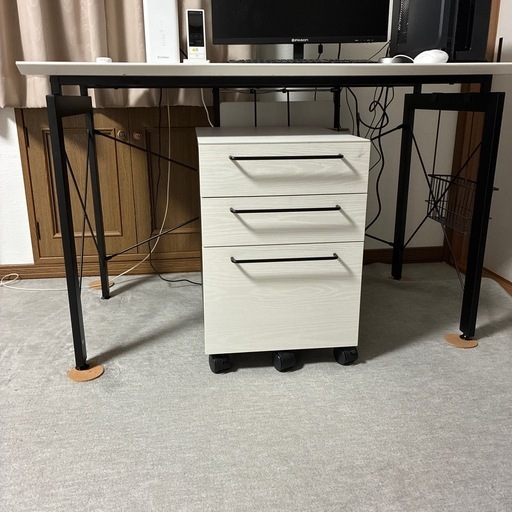 ニトリ　机　デスクワゴンセット