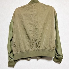 ジャケット　カーキ　MA1 スカジャン　アウター　カジュアル　オリーブデオリーブ　OLIVE des OLIVE  /  サイズ : Sの画像