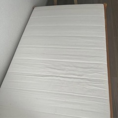 IKEA FJELLSE 19963 シングルベッドフレームとマットレスの画像