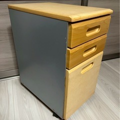 キャビネット(キャスター付き)の画像
