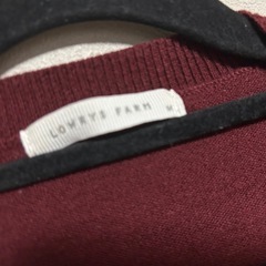 ボルドー　Vネックセーター M クリスマス　赤　長袖　赤　ローリーズファーム LOWRYS FARM  /  サイズ : Mの画像