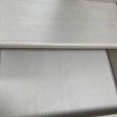 【ホワイト】ドレッサー イス付きの画像