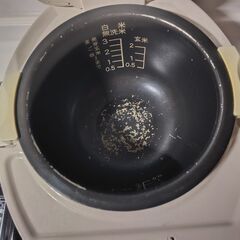 炊飯器の画像