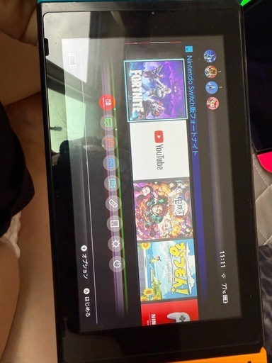Switch本体のみ（液晶故障しかけ）