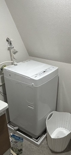 使用期間は6ヶ月のみ！新品同様！ 
6kg洗濯機