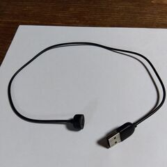 シャオミーXiaomi製スマートバンド７用充電コード、替えバンド4個の画像
