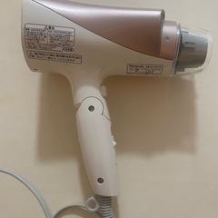 ドライヤーの画像
