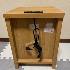 ニトリ　サイドテーブルの画像