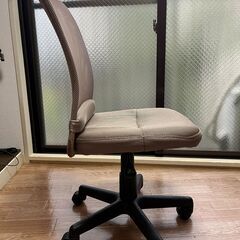 デスクチェアの画像