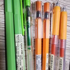 新品■カラーペンセット　1000円相当の画像