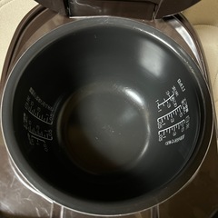 決まりました★お問い合わせ殺到中お話し早い方を優先します。10/13迄にお取り引き限定！2000円象印5.5号炊きI H炊飯器 の画像