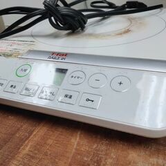大久保直接渡し）11/25以降）T-fal 卓上IH調理器の画像