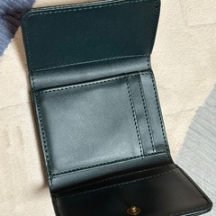 三つ折り財布の画像