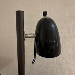 ニトリ　フロアランプ　黒　インテリア　照明器具の画像