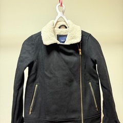 GAP kids ボア襟ジャケット130㎝　の画像