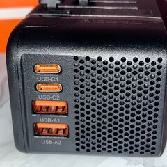 【未使用】変換プラグ 降圧（200V⇒100V）機能・USBポート付きの画像