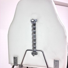 エステベッド チェア 施術 整体 マッサージ リクライニング 足上げ の画像