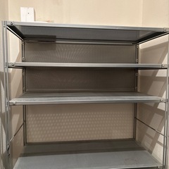 スチール製シェルフの画像