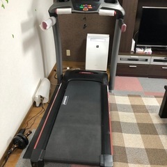 Johnson 8.1T ジョンソンヘルステックトレッドミル ルームランナーの画像