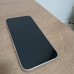 【美品】  iPhone13 128GB スターライト　white ホワイト　傷なしの画像