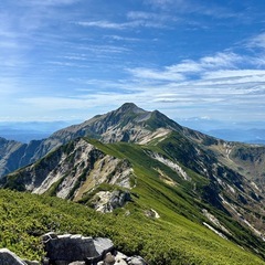 一緒に山に行きませんか＼( 'ω')／