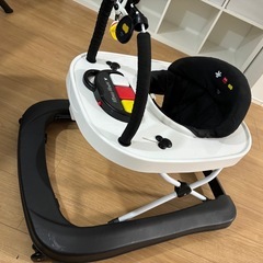 歩行器の画像