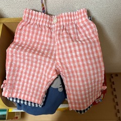 子ども服の画像