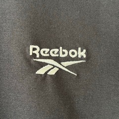 【定価3,000円】新品未使用　Reebok Tシャツ チャコールグレー 接触冷感 Mサイズの画像
