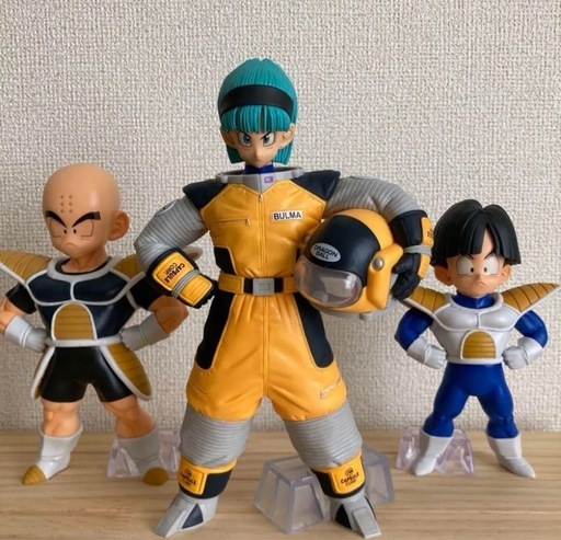 ドラゴンボールのフィギュア3体セットです。  E賞 ブルマ B賞 クリリン C賞 孫悟飯