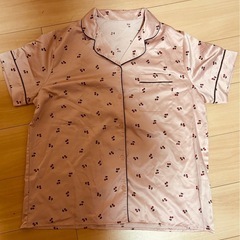 GU XL サテンパジャマセットアップの画像