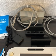 任天堂　WiiU本体32GB白　ゲームパッド  コントローラー　周辺機器セット Nintendoの画像