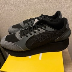 【新品】Moage Co 27.5cm black Onitsuka Tigerの画像