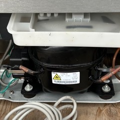【完全現状品】  SHARP ノンフロン冷凍冷蔵庫 2012年製の画像