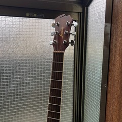 アコースティックギターの画像
