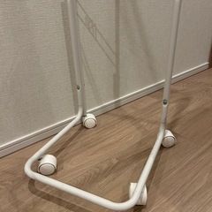 ランドリーワゴン/ランドリーバスケット/洗濯カゴ(ホワイト)の画像