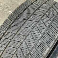 205/55R16ブリヂストンVRX3スタッドレス4本プリウス ヴォクシー86他の画像