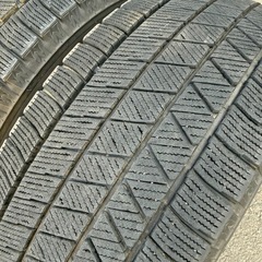 205/55R16ブリヂストンVRX3スタッドレス4本プリウス ヴォクシー86他の画像