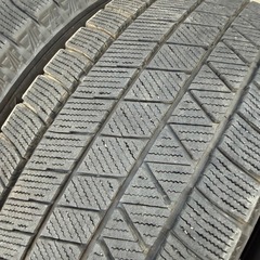 205/55R16ブリヂストンVRX3スタッドレス4本プリウス ヴォクシー86他の画像