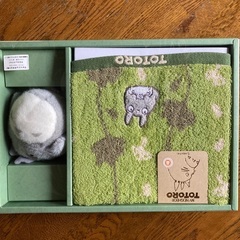 キティ、トトロのタオルの画像
