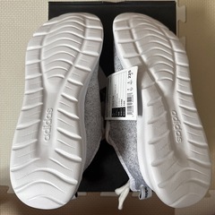 adidas　スニーカーの画像