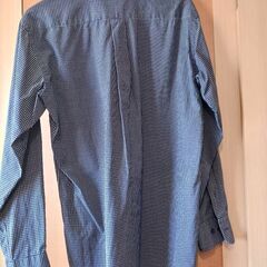☆UNIQLOボタンダウンシャツ☆100円の画像