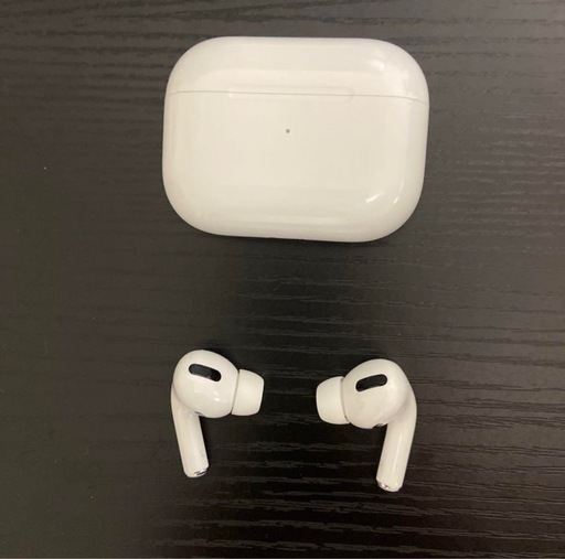 Apple　AirPods Pro 本体 充電ケース付き