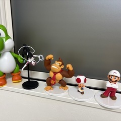 マリオ等フィギュア12体の画像