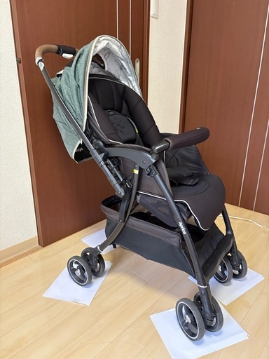 アップリカ Apriaca　ラクーナ ビッテ クッション